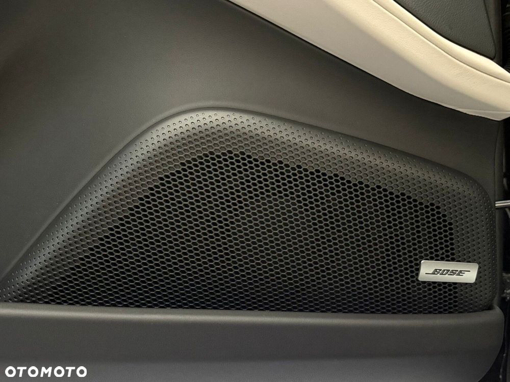 Porsche Panamera - 18