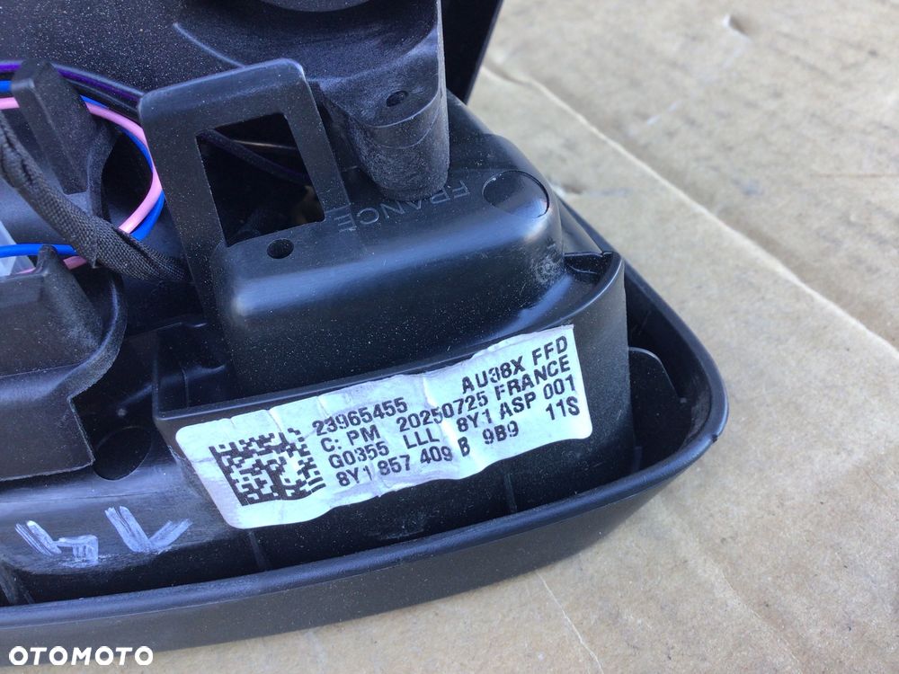 Lusterko lewe Audi A3 8Y 14 pin - 4