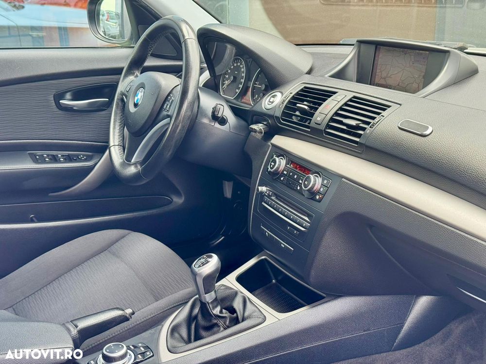 BMW Seria 1 116d Sport Line - 21