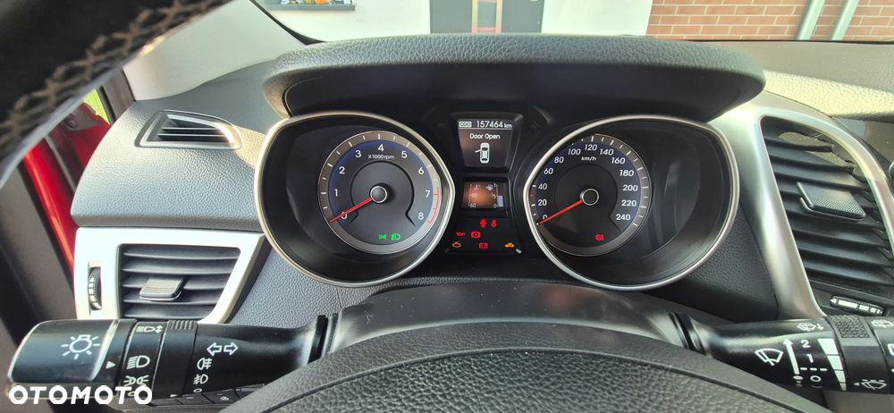 Hyundai i30 - 23