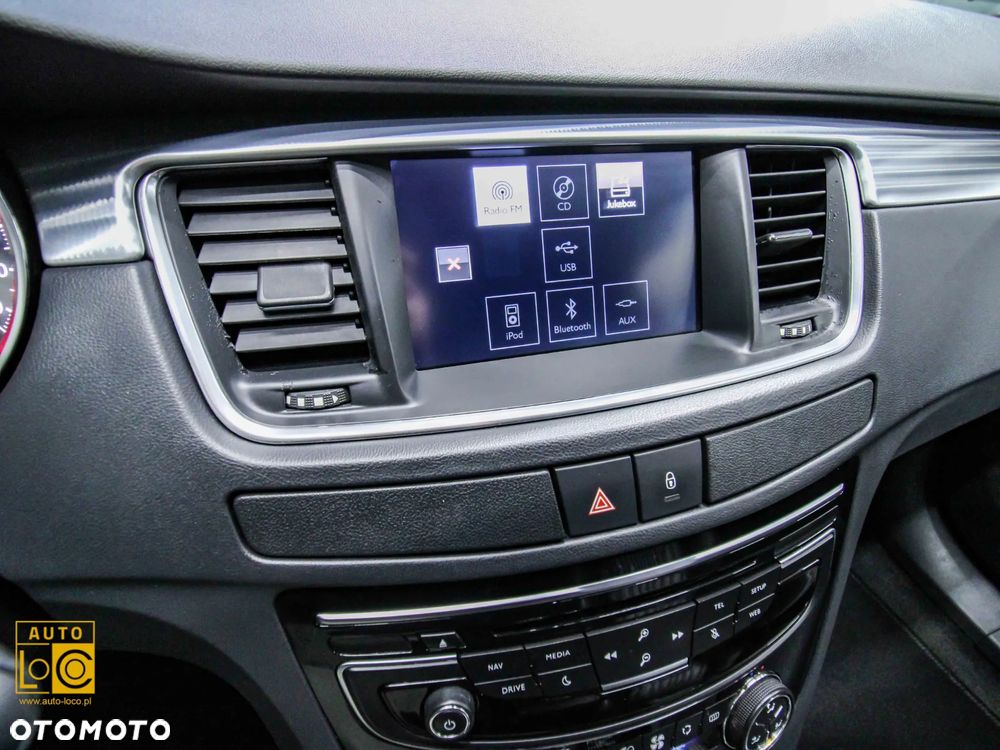 Peugeot 508 RXH Hybrid4 - 23