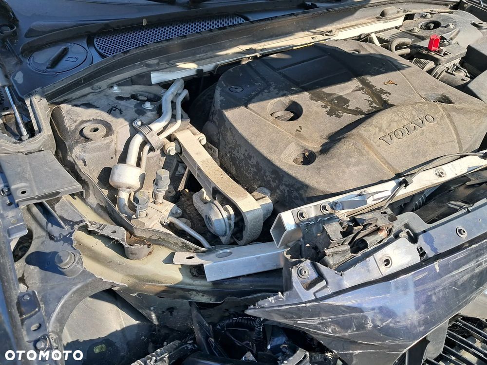 Volvo V90 D3 Geartronic Momentum Pro - 10