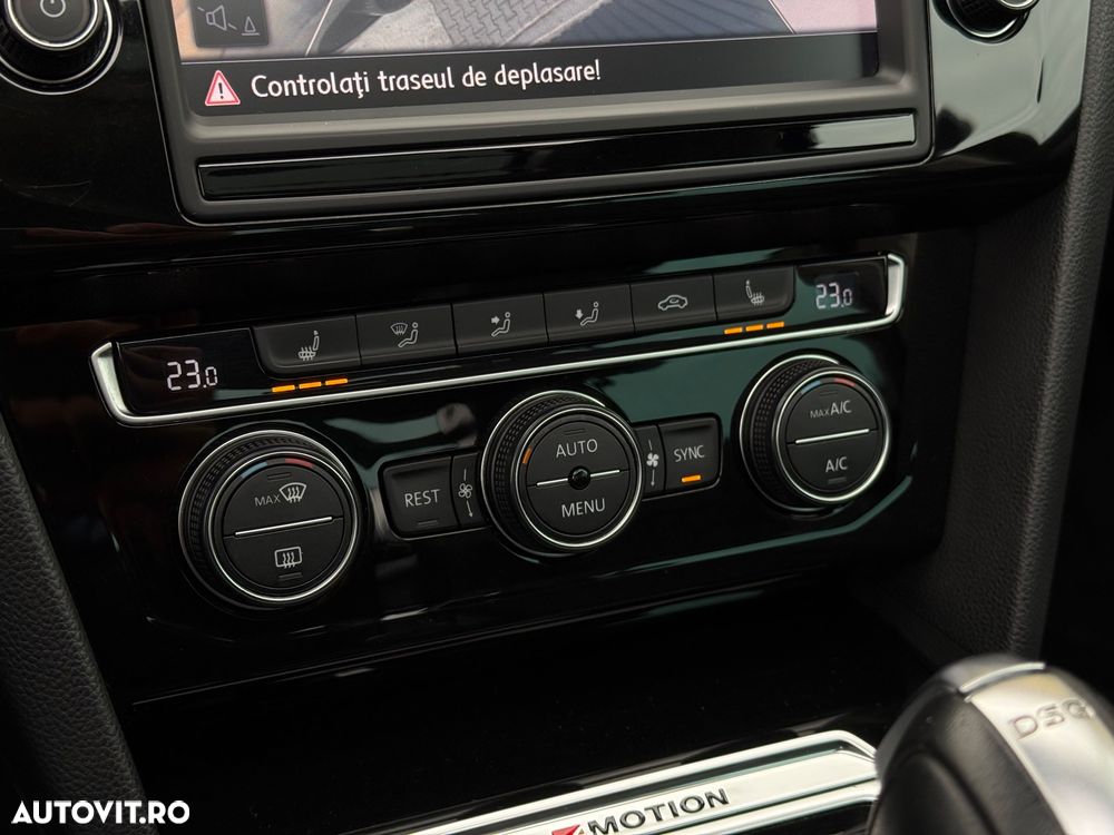 Volkswagen Passat 2.0 TDI DSG 4Motion Highline - 28