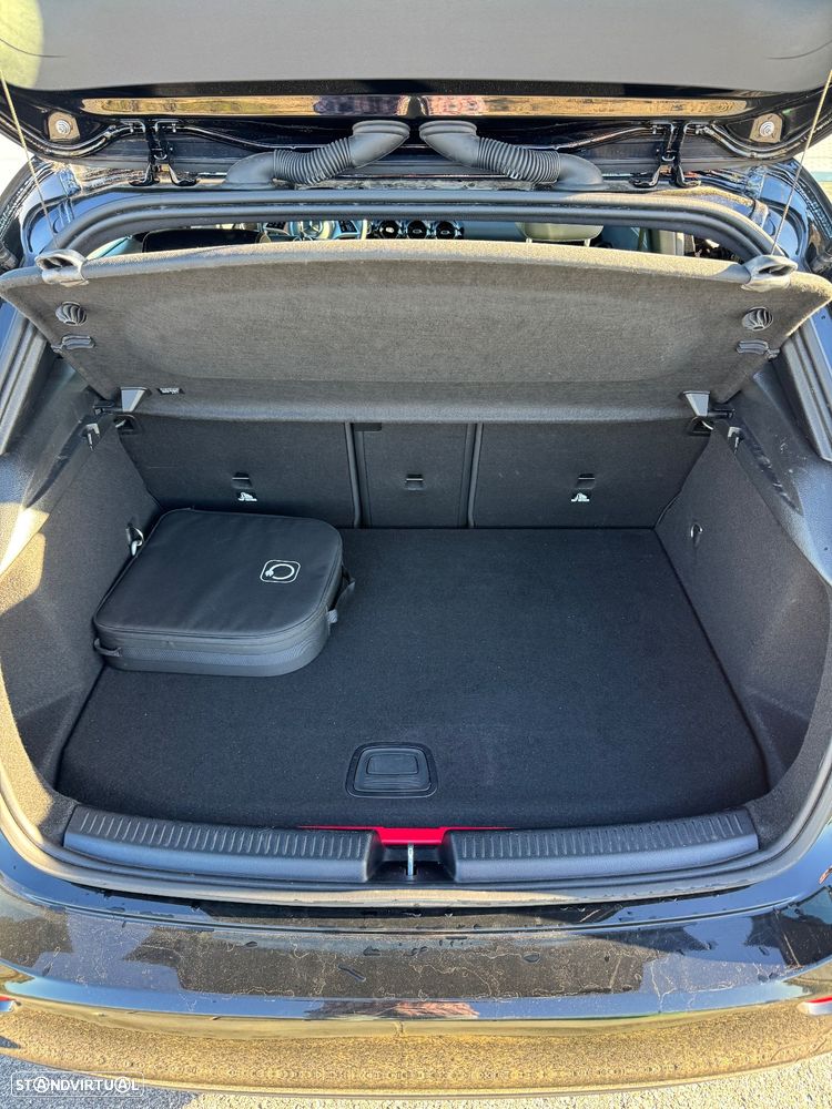 Mercedes-Benz A 250 e - 22