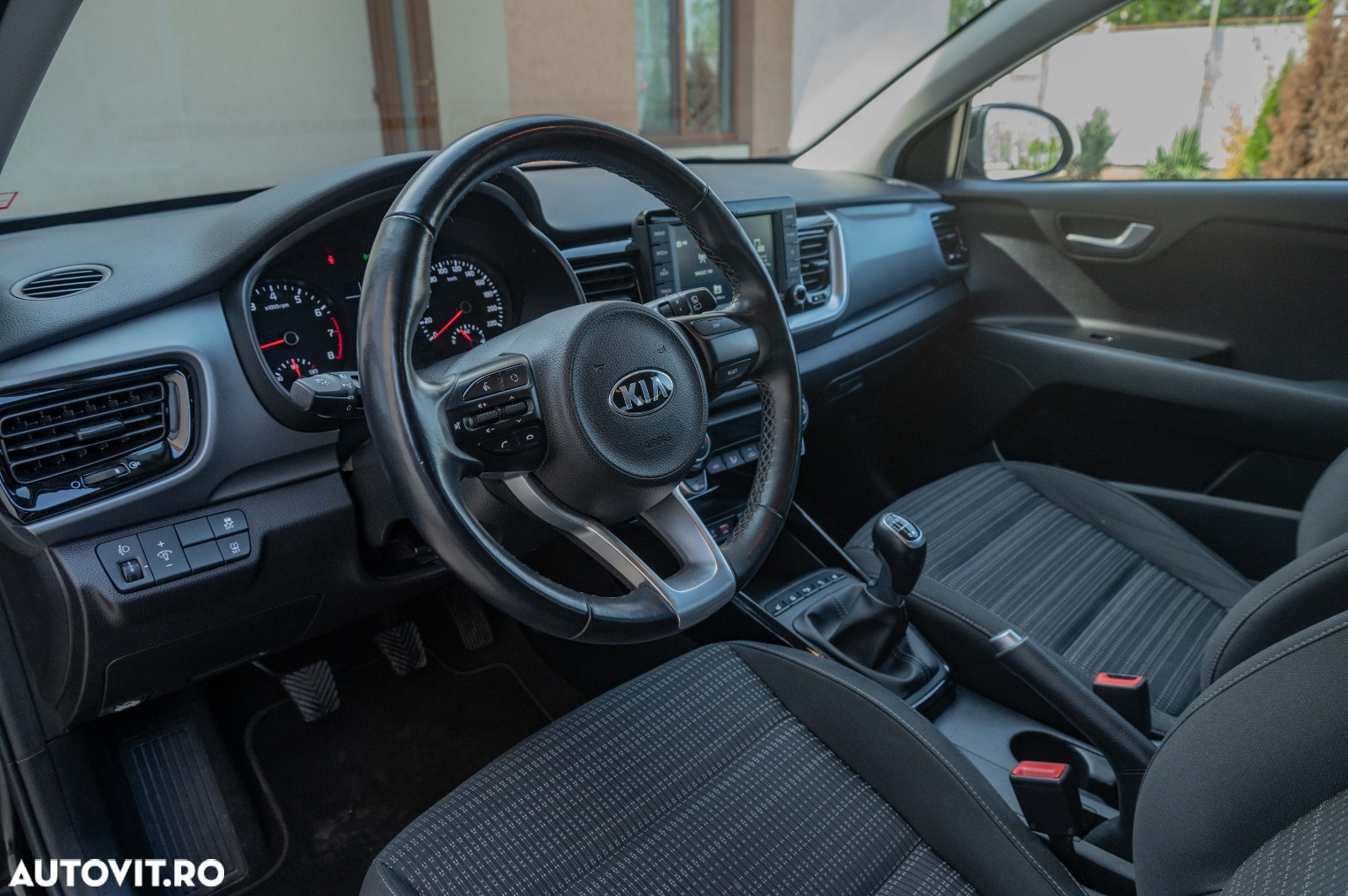 Kia Stonic 1.0 T-GDI Trend - 26