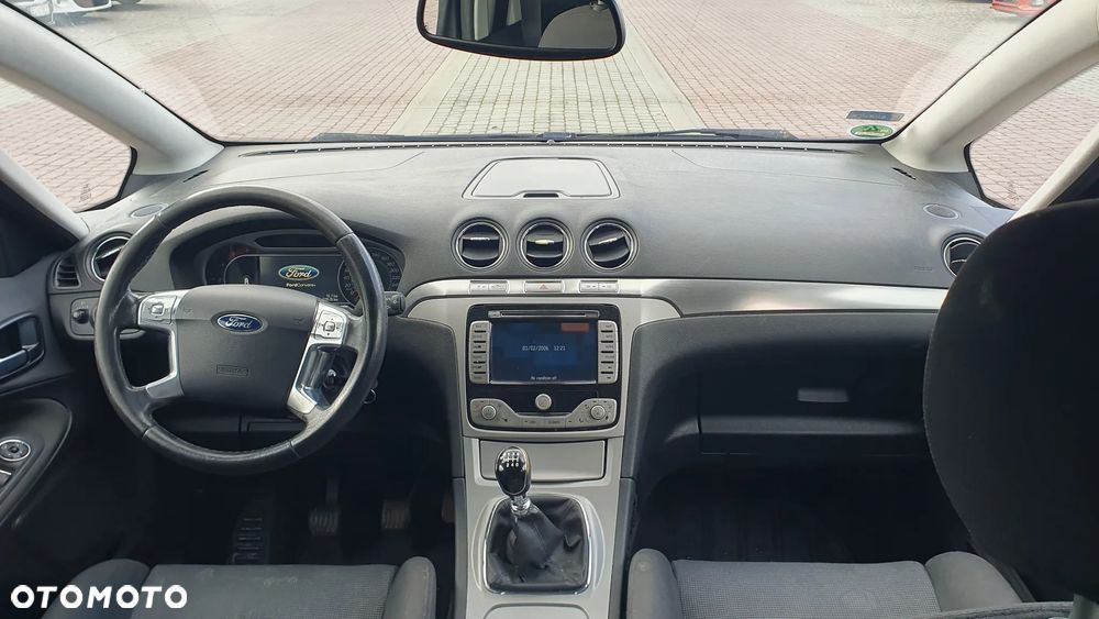 Ford S-Max - 6