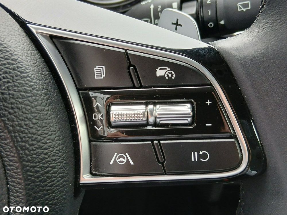 Kia Ceed - 31