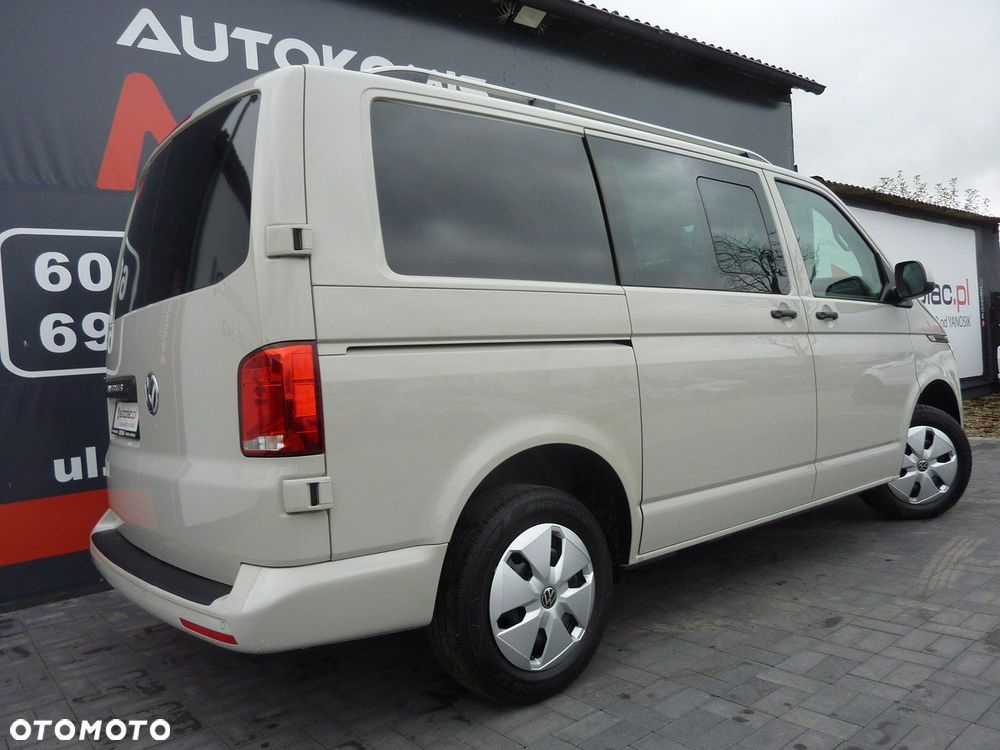 Volkswagen Transporter - 4