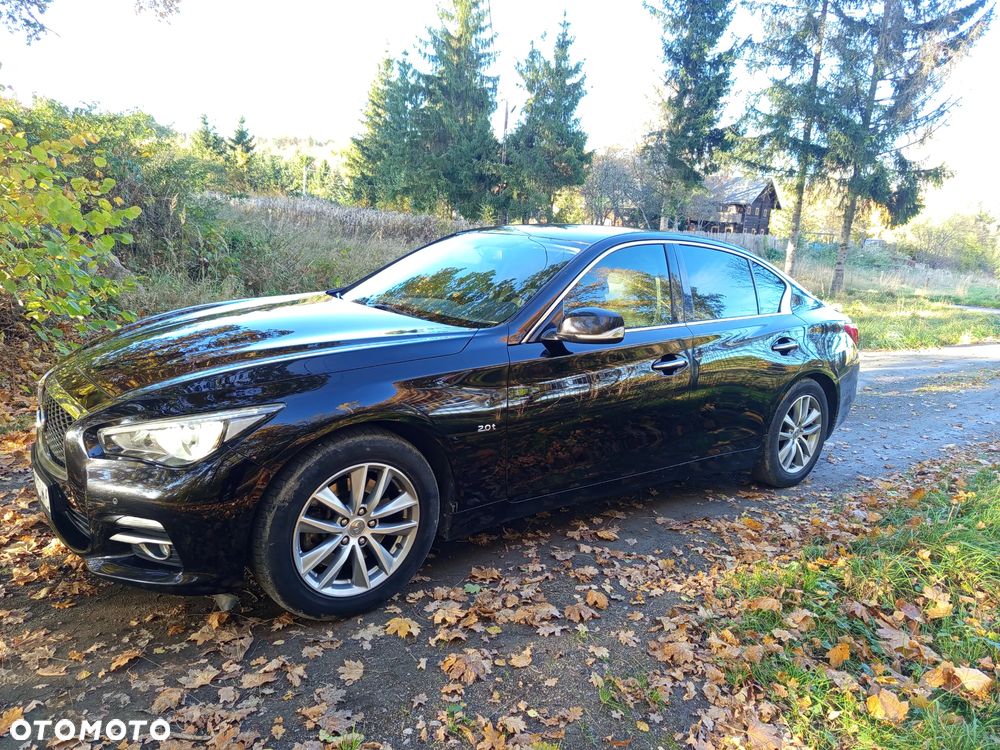 Infiniti Q50 2.0t Sport Sound Studio by Bose - 8