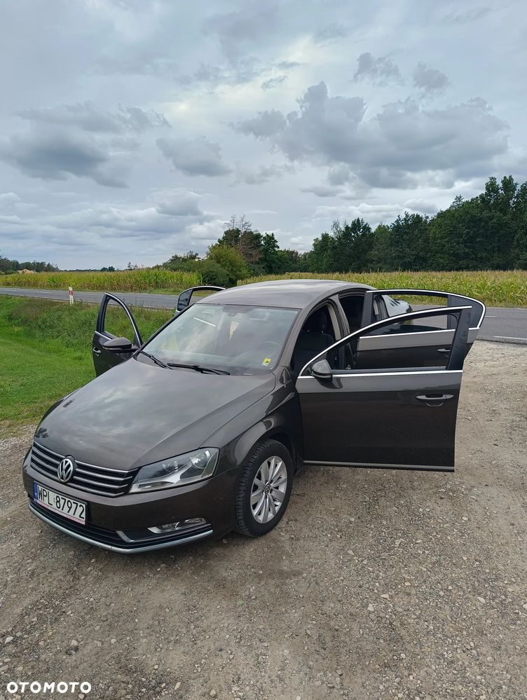 Volkswagen Passat 1.6 TDI Trendline - 13
