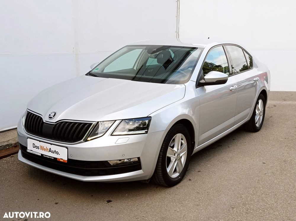 Skoda Octavia 2.0 TDI DSG Ambition - 3