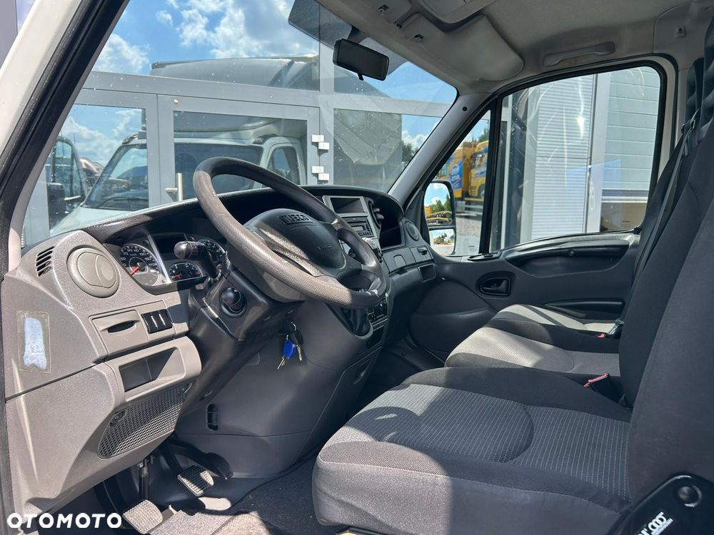 Iveco Daily 40C18 35C18 3.0 HPI Kontener 8 palet + winda 750kg + drzwi boczne **KLIMA**Sprowadzony**2011R** - 12