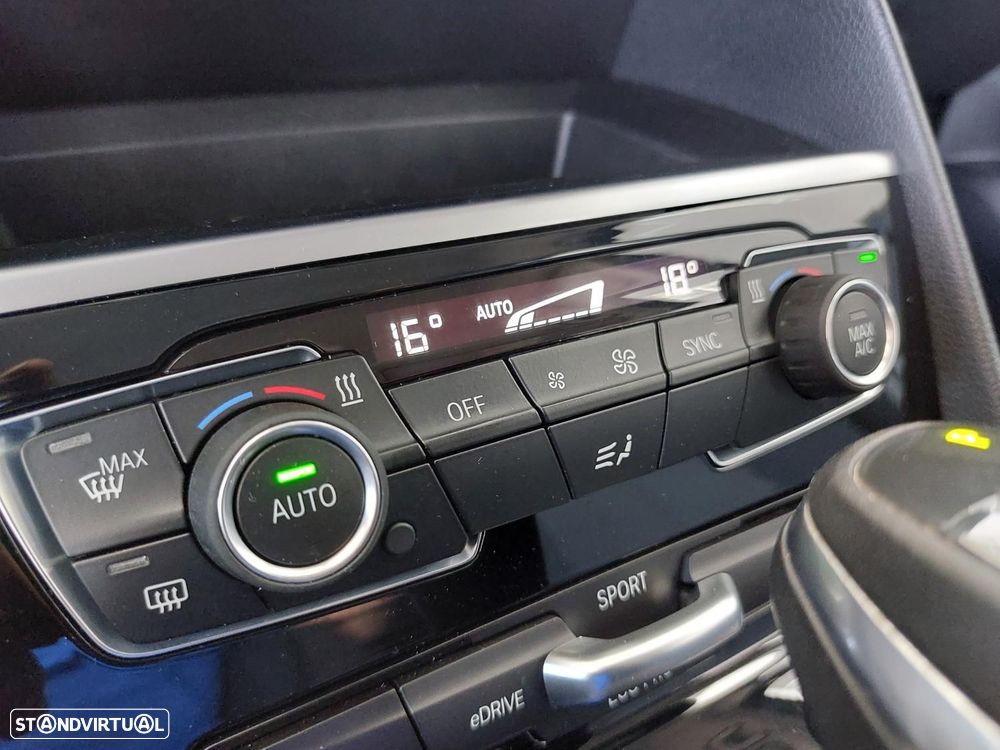 BMW 225xe Active Tourer Advantage - 36