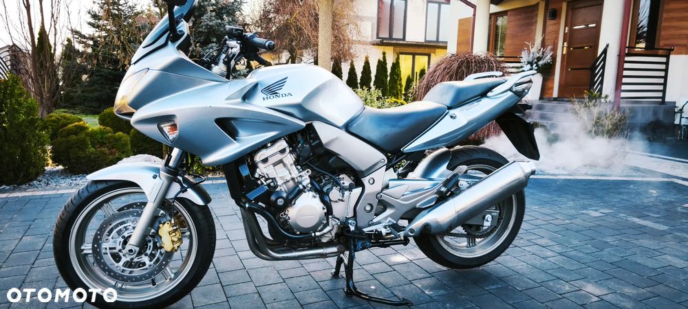 Honda CBF - 2