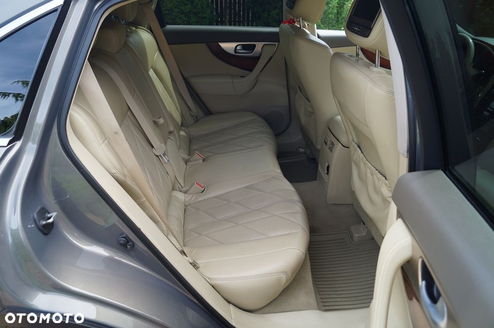 Infiniti FX FX30d S Premium - 11
