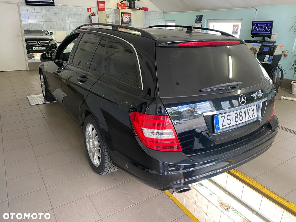 Mercedes-Benz Klasa C 220 CDI 7G-TRONIC Avantgarde Edition - 6