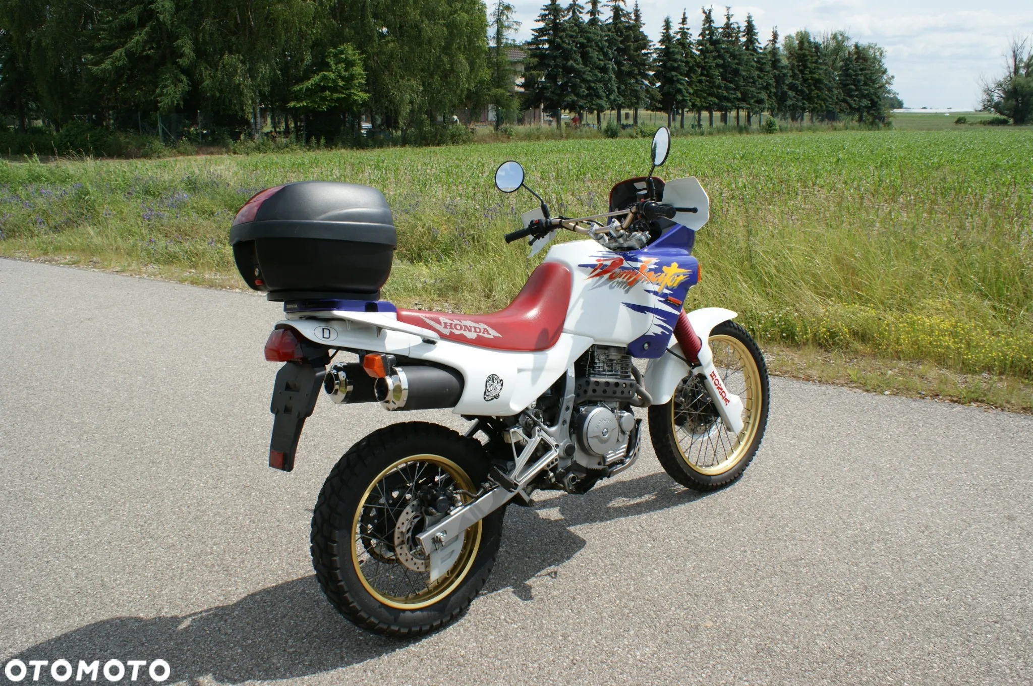Honda NX - 10