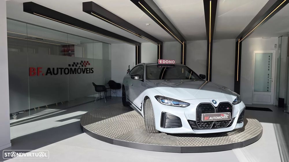 BMW i4 eDrive40 Pack Desportivo M - 5