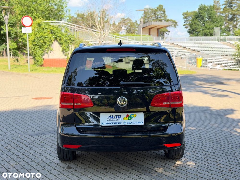 Volkswagen Touran 2.0 TDI Highline - 6