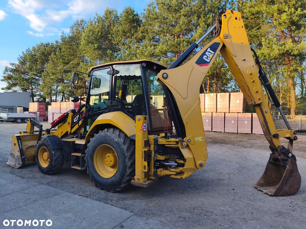 JCB 3CX , Caterpillar CAT 427F, JCB 3CX - 14