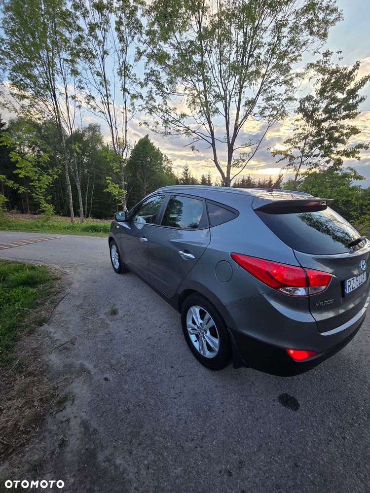 Hyundai ix35 2.0 CRDi 4WD Comfort - 4