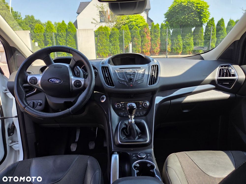 Ford Kuga 2.0 TDCi 4WD Titanium Plus - 3