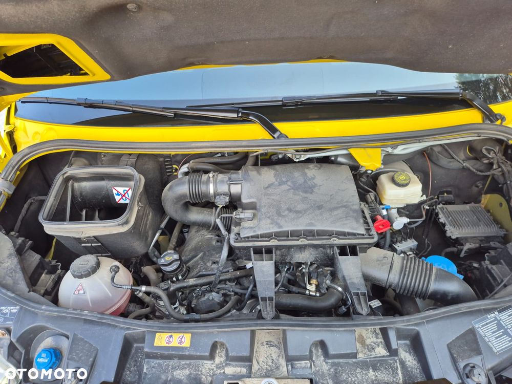 Mercedes-Benz Sprinter - 27