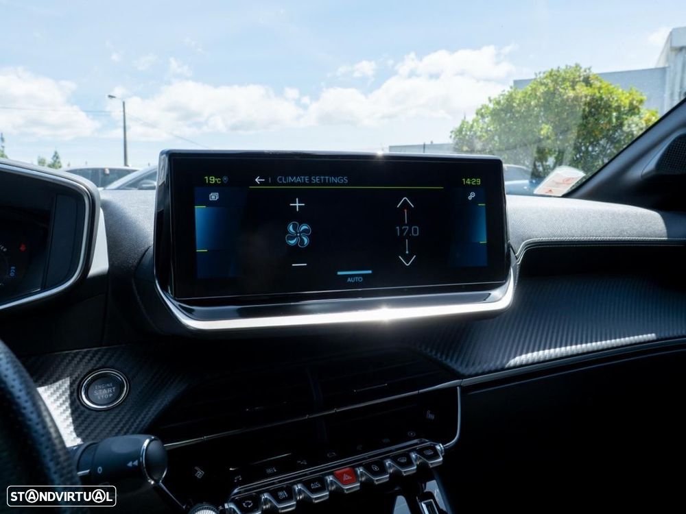 Peugeot e-208 50 kWh GT Pack - 36