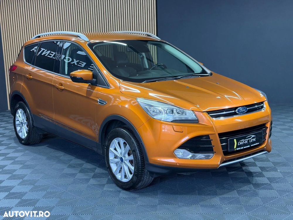 Ford Kuga 2.0 TDCi 4WD Powershift Titanium - 3