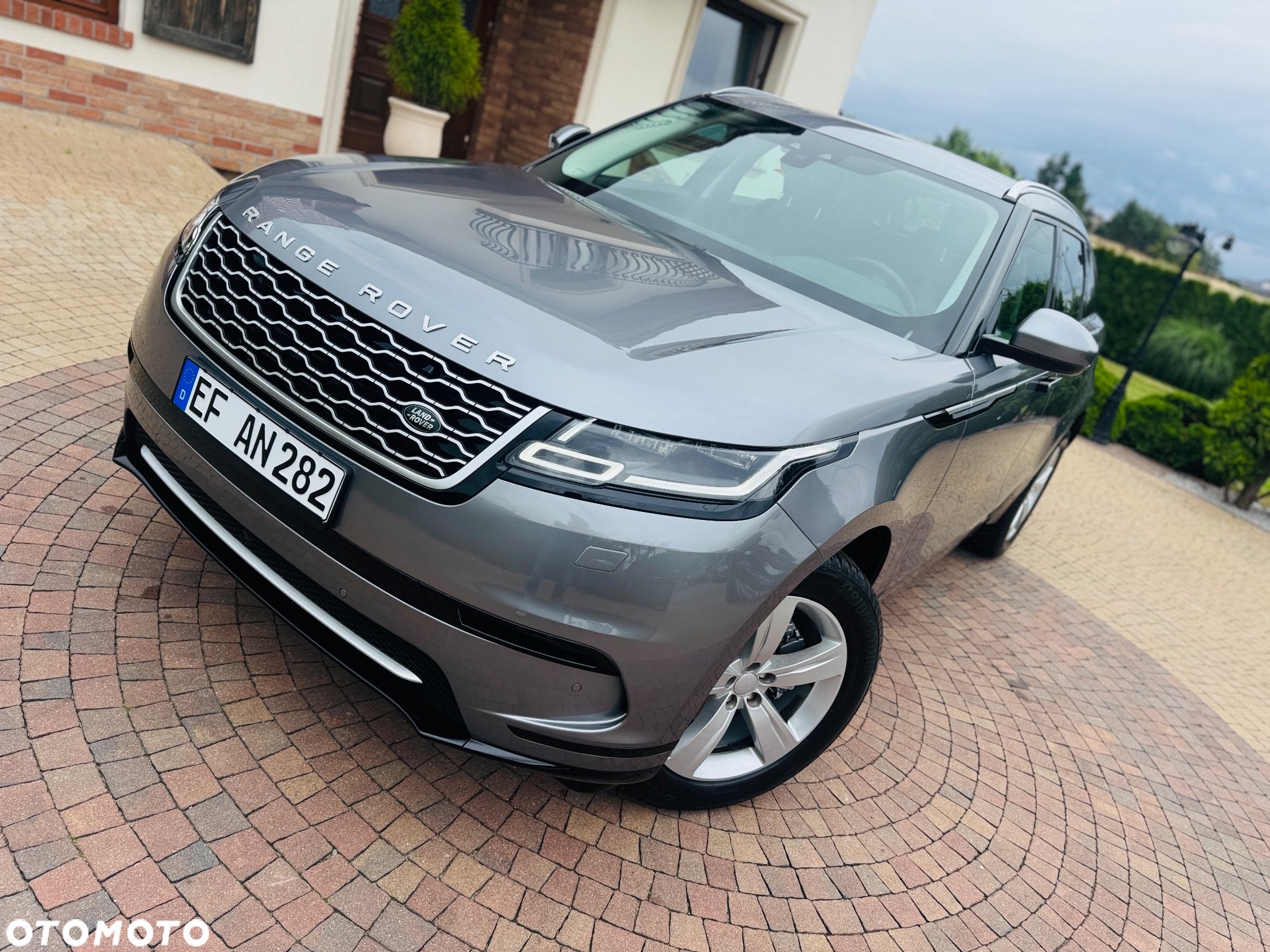Land Rover Range Rover Velar 2.0 TD4 R-Dynamic S - 32