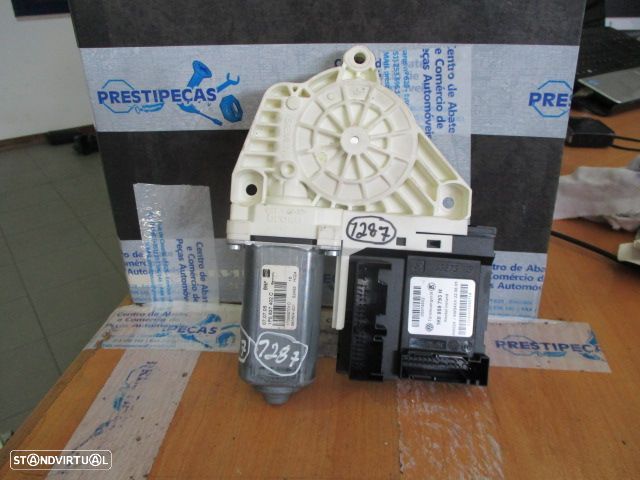 Motor Elevador Vidro 1P0837402C SEAT LEON 2006 FD - 2