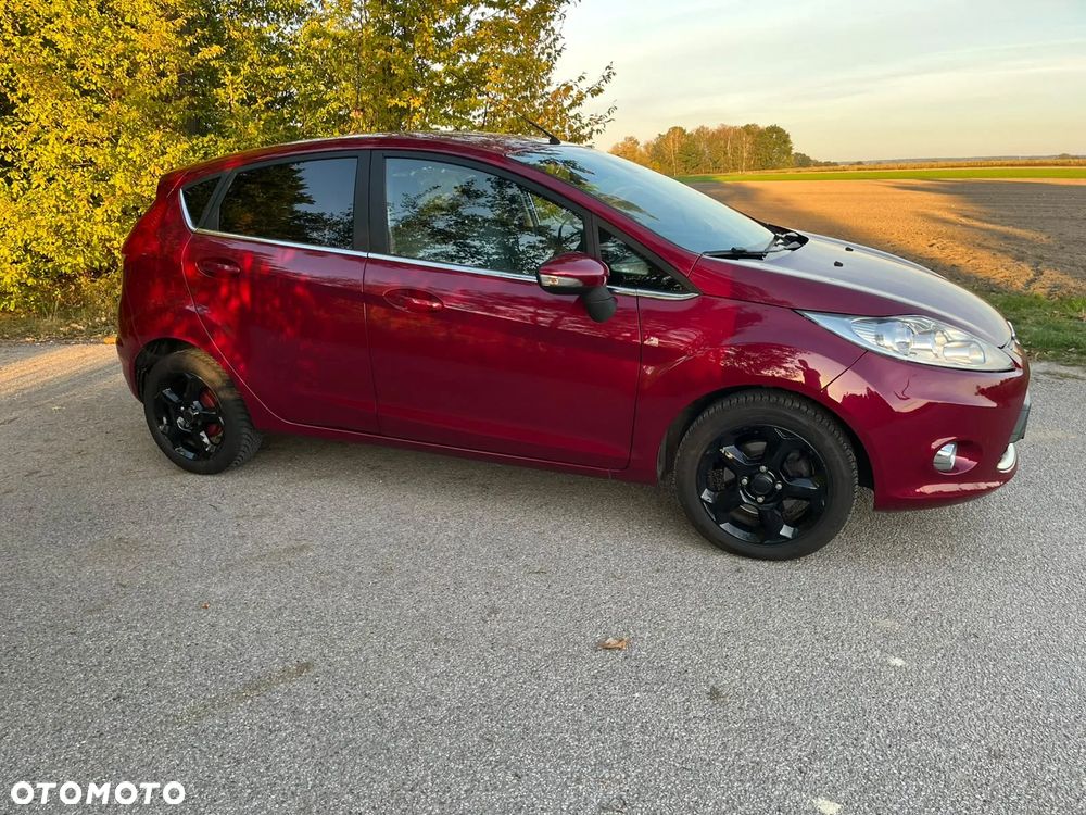 Ford Fiesta - 17