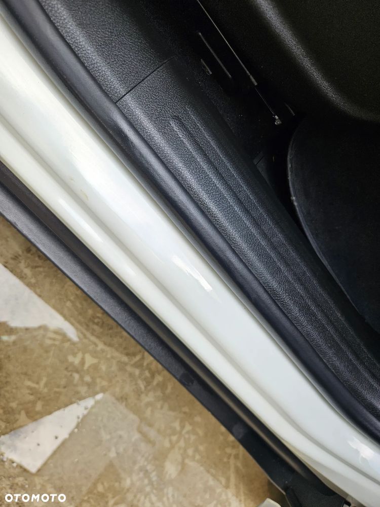 Jeep Renegade 1.3 T-GDI Automatik Limited - 25