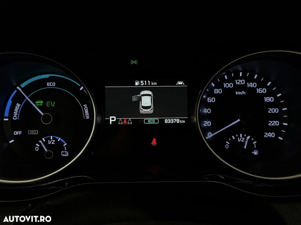 Kia XCeed - 11