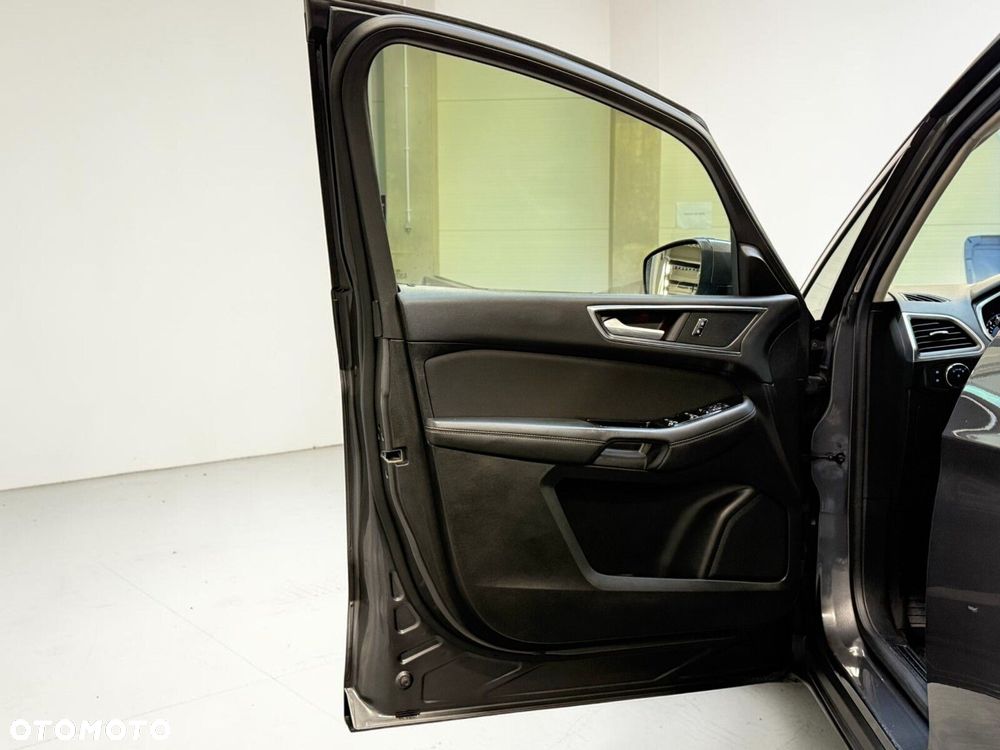 Ford S-Max 2.0 TDCi 4WD Titanium PowerShift - 18