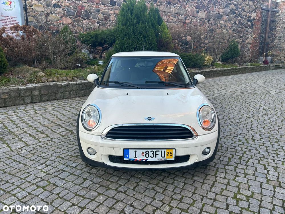 MINI ONE - 22