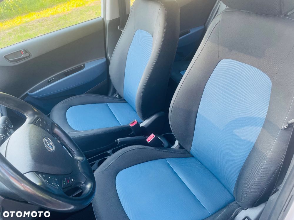 Hyundai i10 1.2 Fifa World Cup Edition - 4