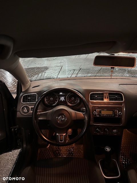 Volkswagen Polo 1.2 TSI Comfortline - 10