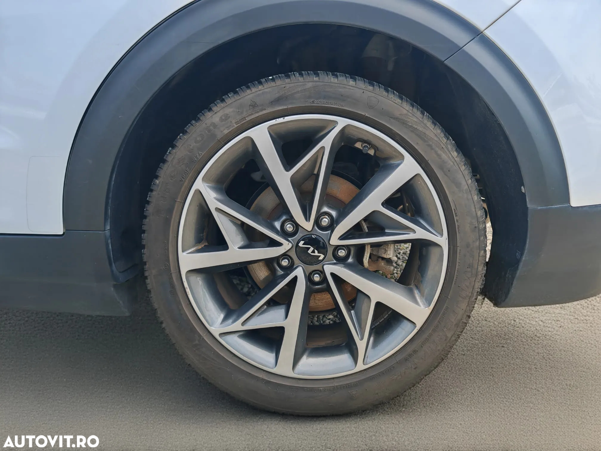 Kia Niro 1.6 GDI 6DCT HEV Premium - 28