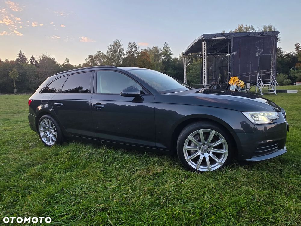 Audi A4 Avant 40 TDI quattro S tronic - 3