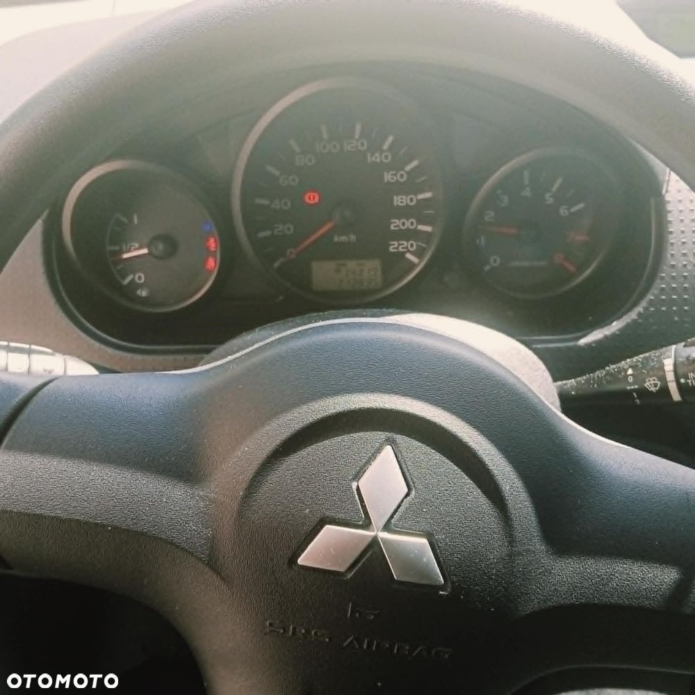 Mitsubishi Colt 1.1 Inform - 3