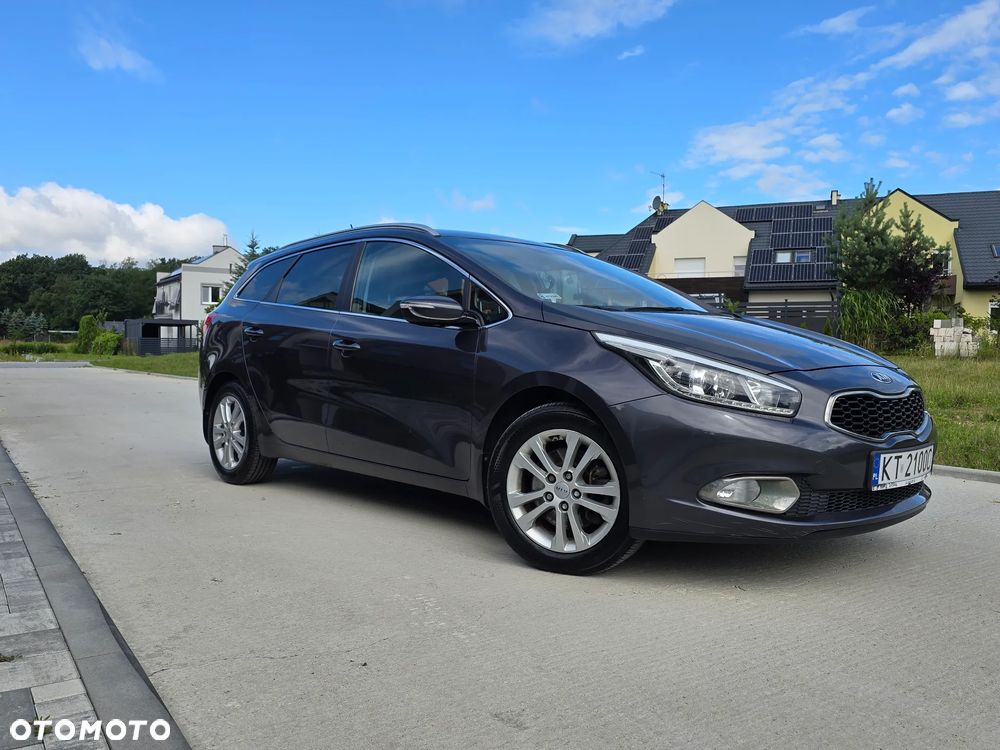 Kia Ceed - 3