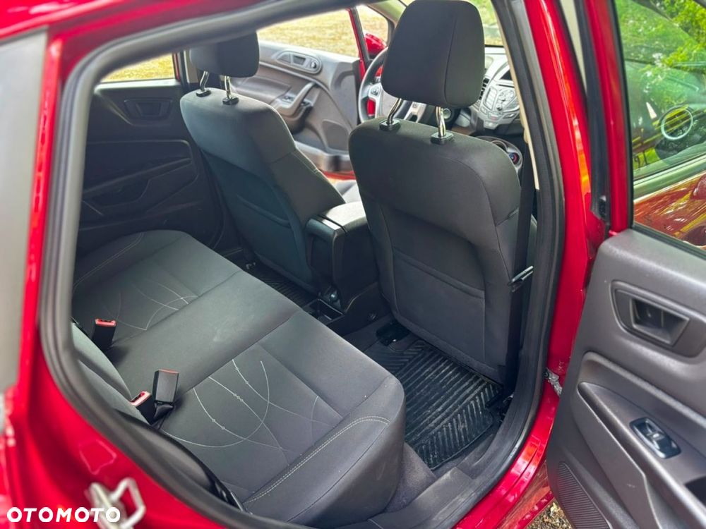 Ford Fiesta - 13