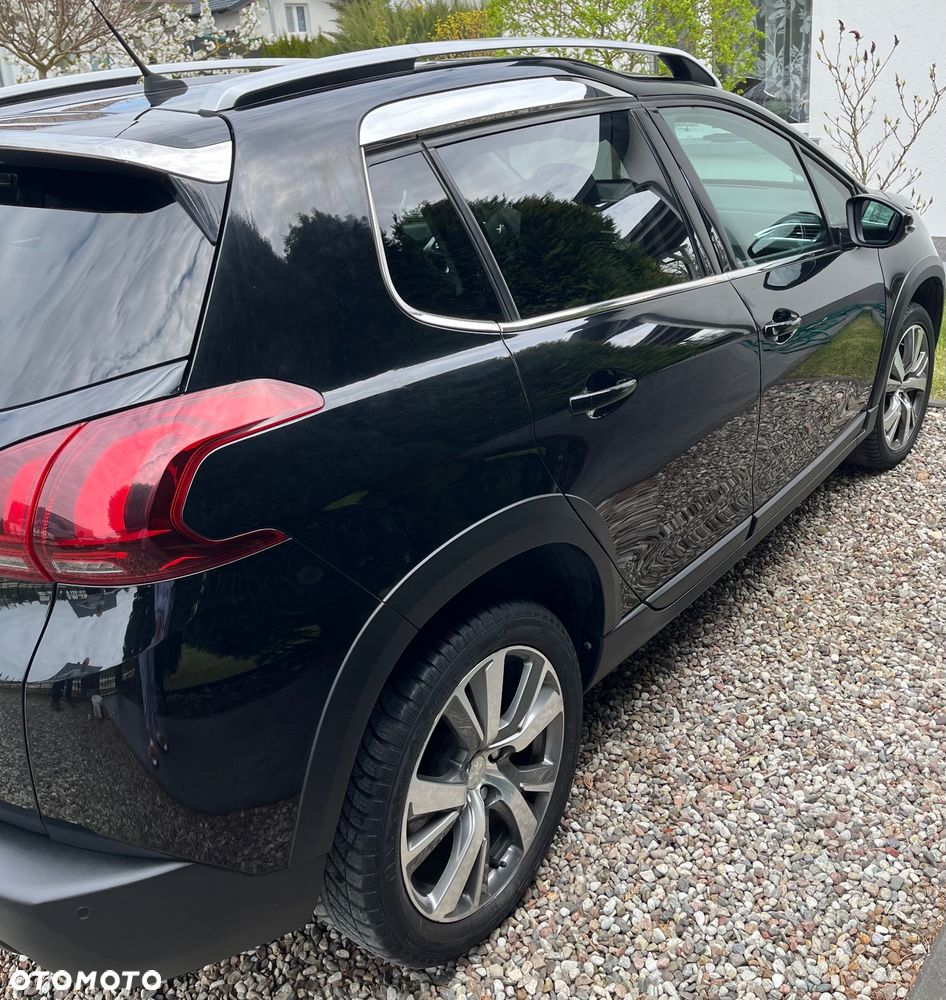 Peugeot 2008 1.2 Pure Tech Active S&S - 3