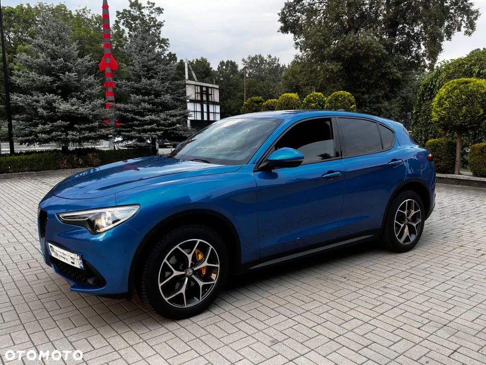 Alfa Romeo Stelvio 2.2 16V AT8-Q4 Executive - 3