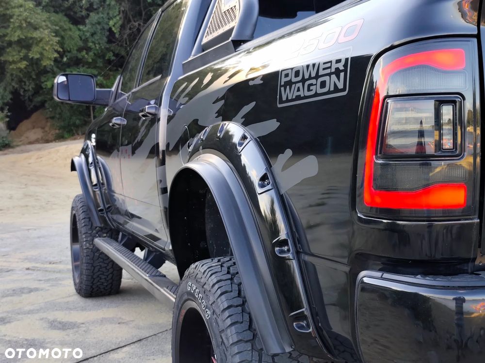RAM 2500 - 17