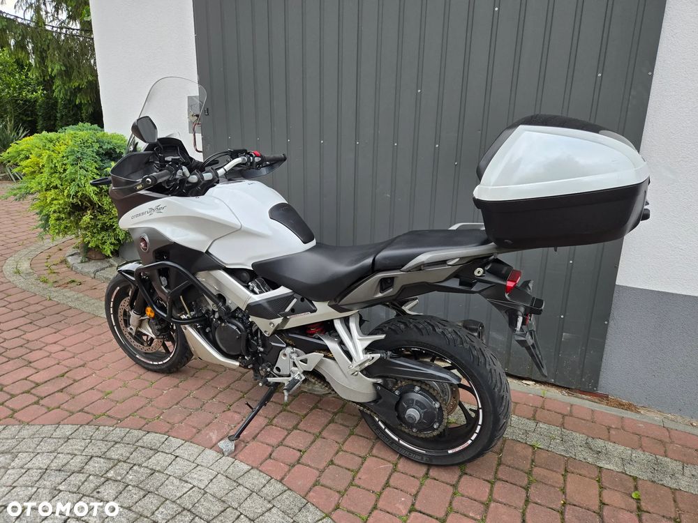 Honda VFR - 6