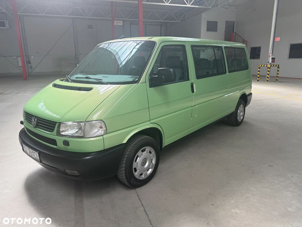 Volkswagen Caravelle - 4