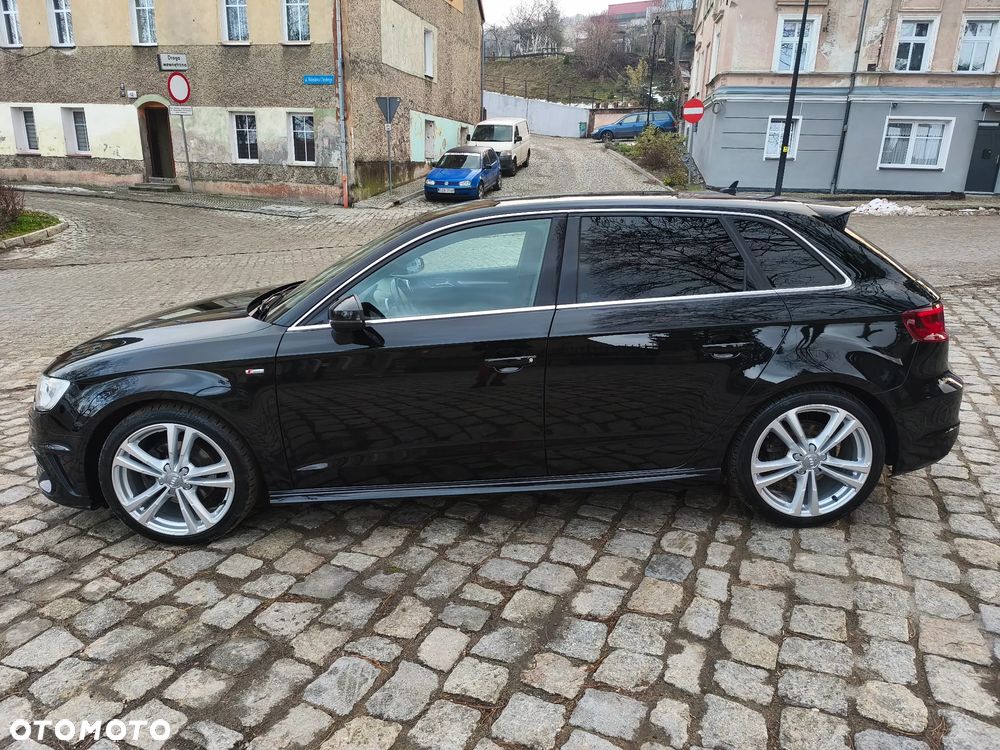 Audi A3 Sportback 2.0 TDI S tronic S line Sportpaket - 2