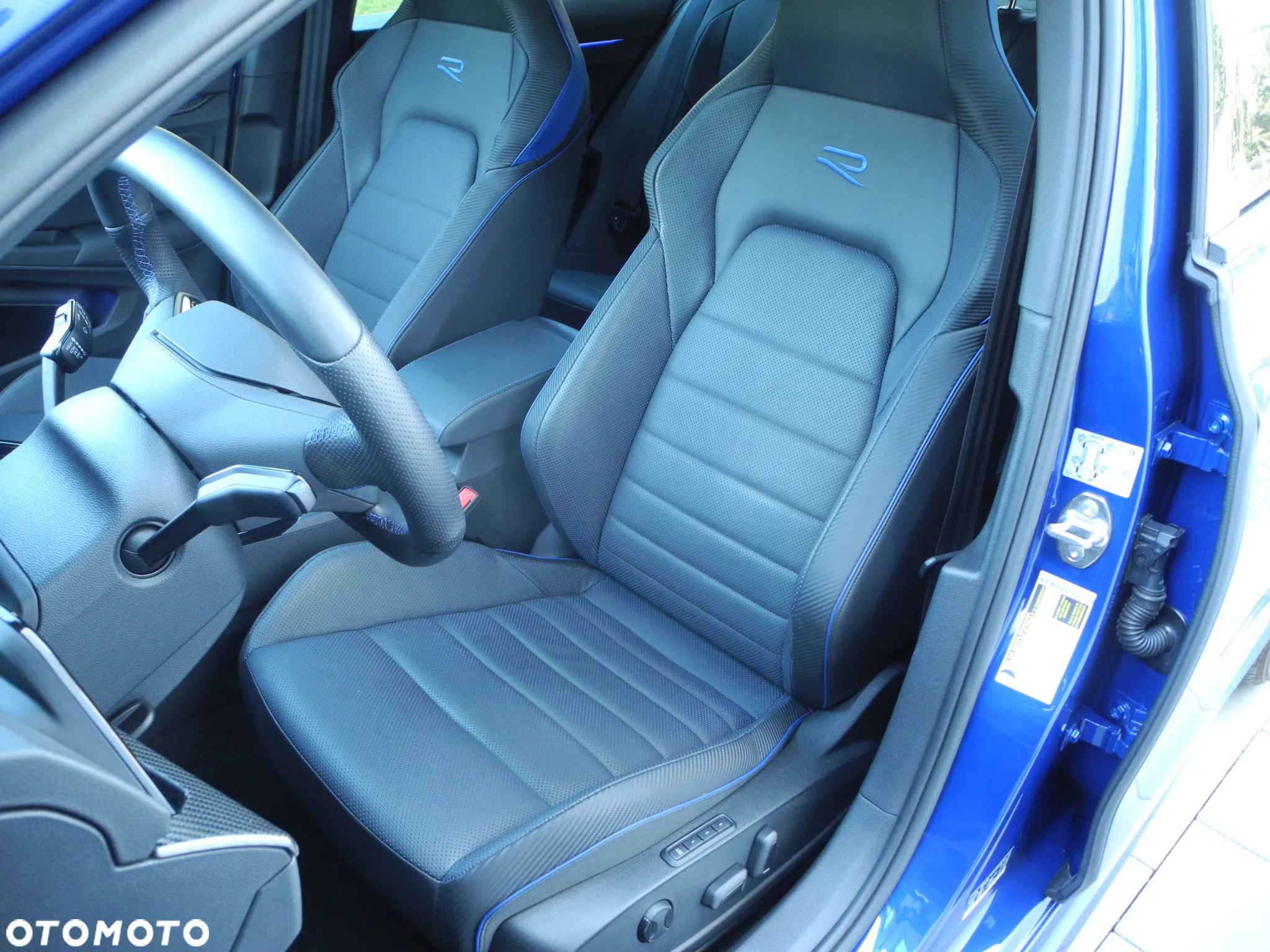 Volkswagen Golf - 19